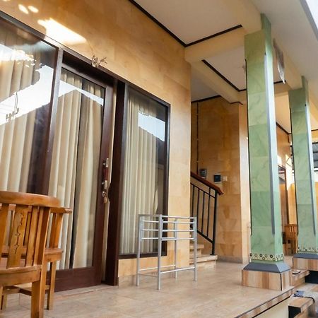Ika Homestay Canggu  Exterior photo